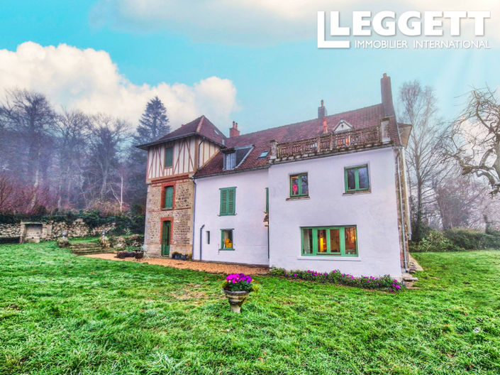 Image No.2-8 Bed House for sale