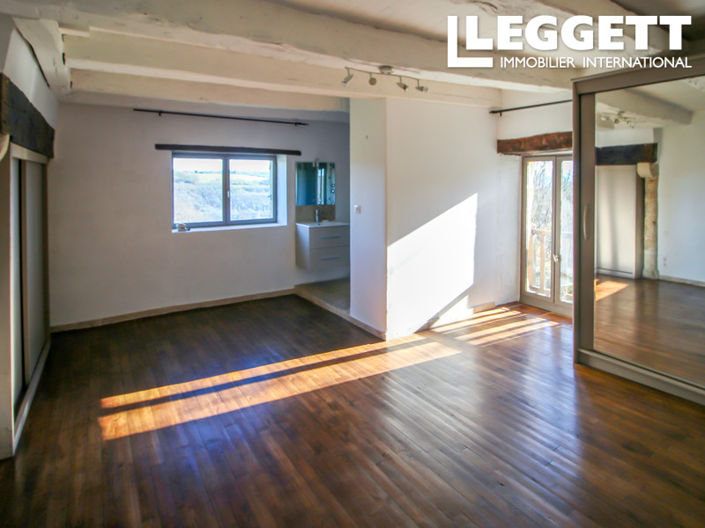 Image No.9-4 Bed House for sale