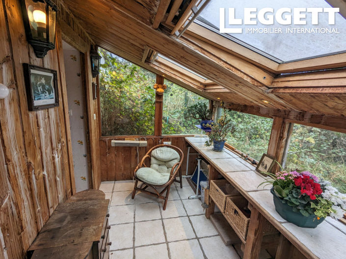 Image No.7-1 Bed House for sale