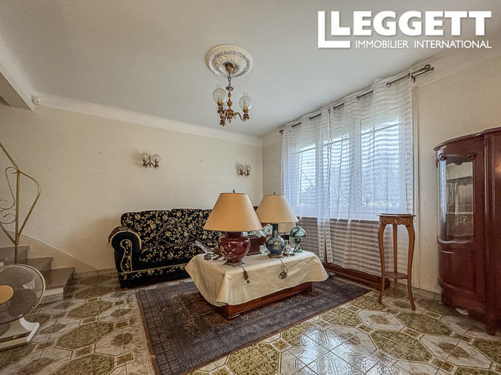 Image No.2-5 Bed House for sale