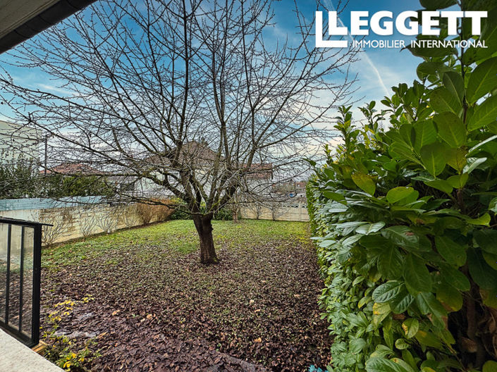 Image No.9-5 Bed House for sale