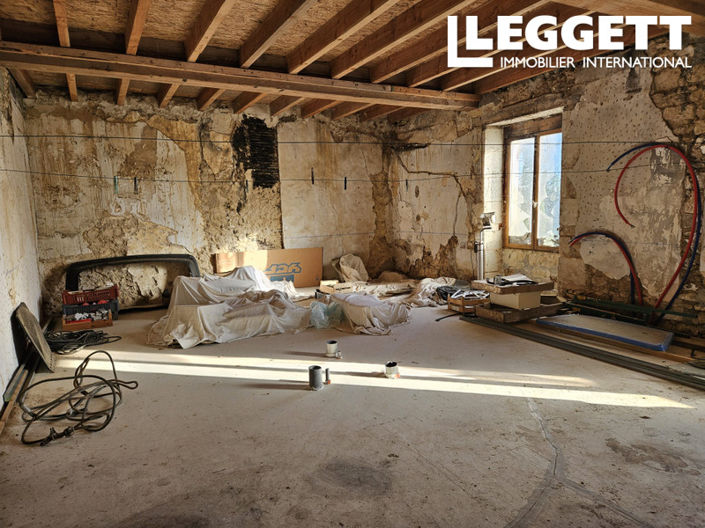 Image No.9-House for sale