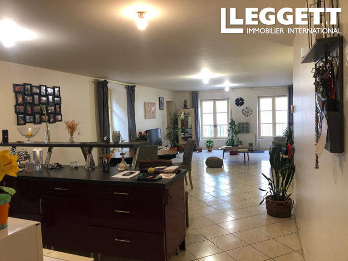 Image No.5-5 Bed Commercial for sale