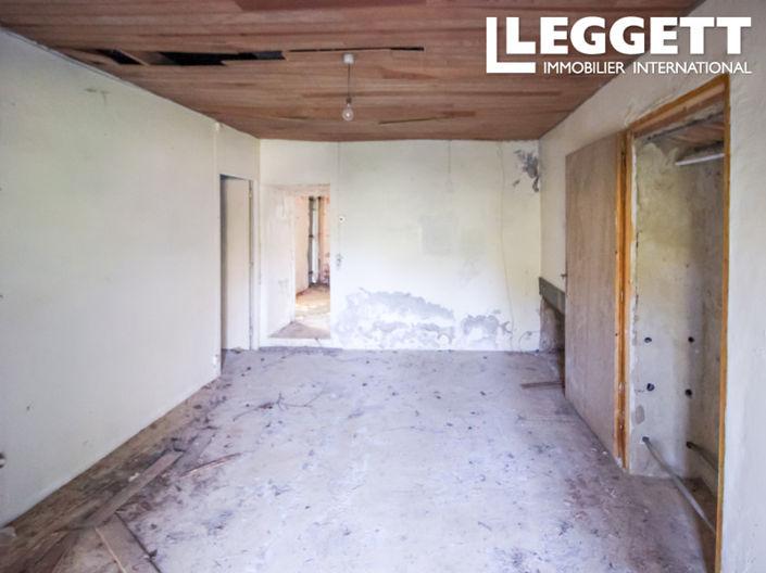 Image No.10-House for sale