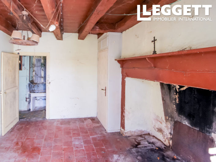 Image No.6-House for sale