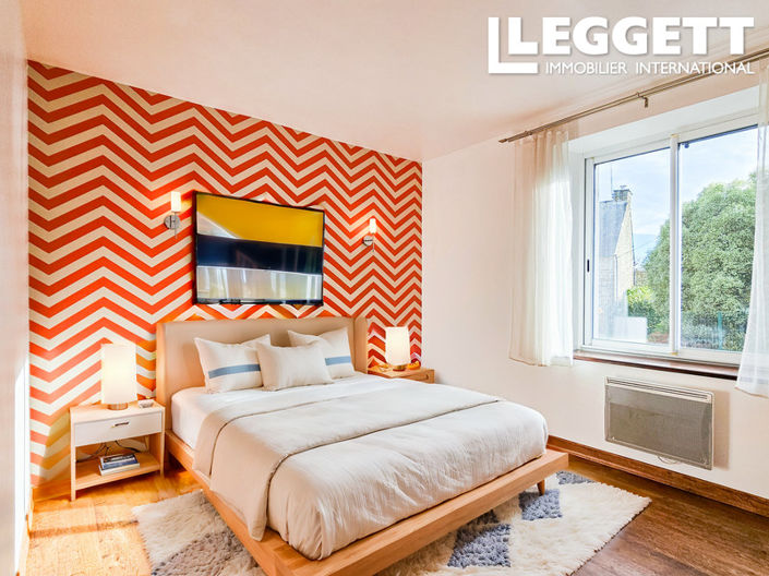 Image No.7-4 Bed House for sale