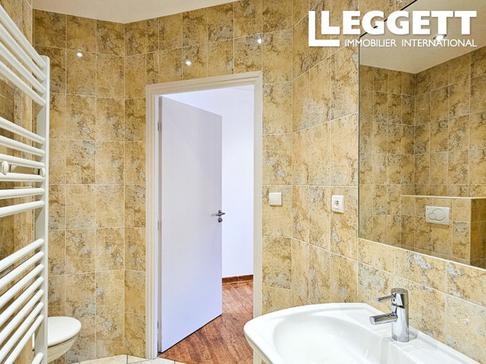 Image No.9-4 Bed House for sale