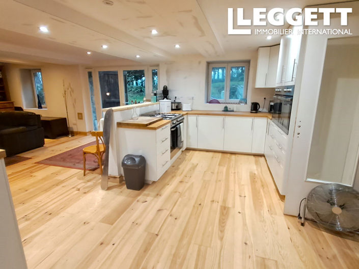 Image No.4-4 Bed House for sale