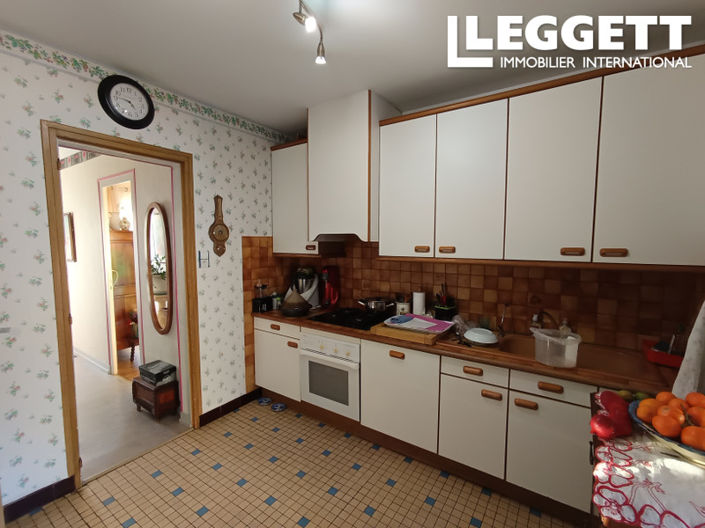 Image No.6-3 Bed House for sale