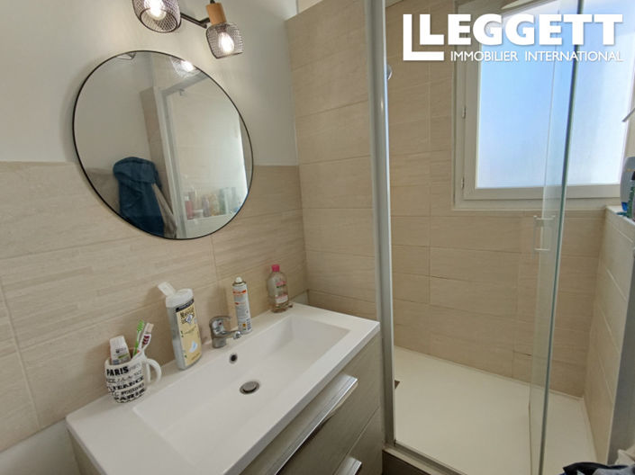 Image No.8-3 Bed Apartment for sale