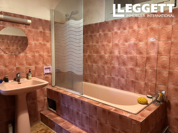 Image No.7-3 Bed House for sale