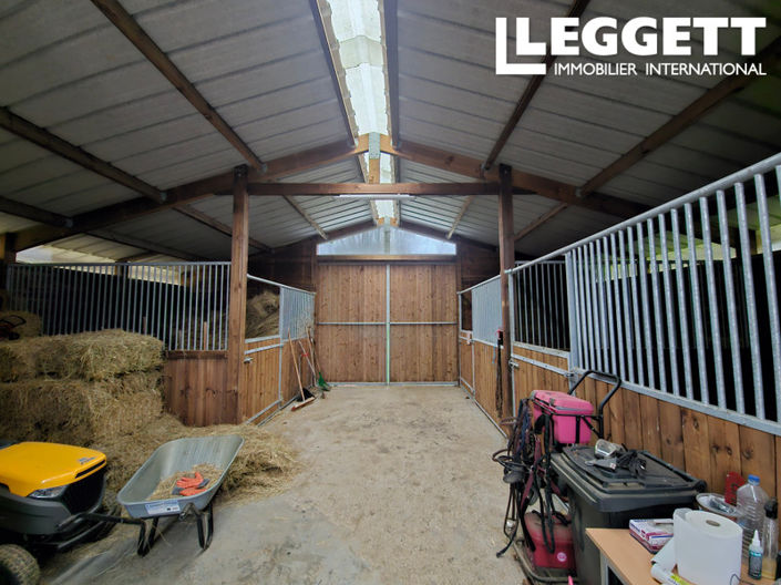 Image No.10-3 Bed House for sale