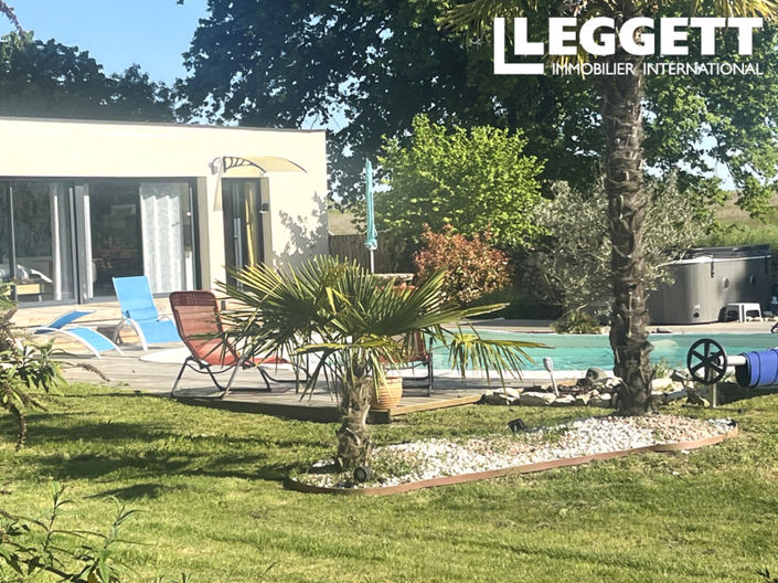 Image No.3-5 Bed House for sale