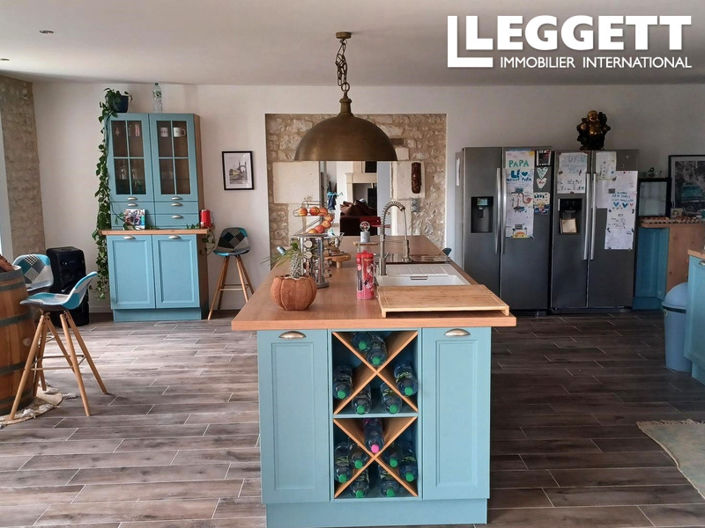 Image No.5-5 Bed House for sale