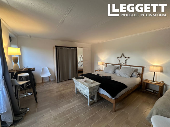 Image No.8-3 Bed House for sale