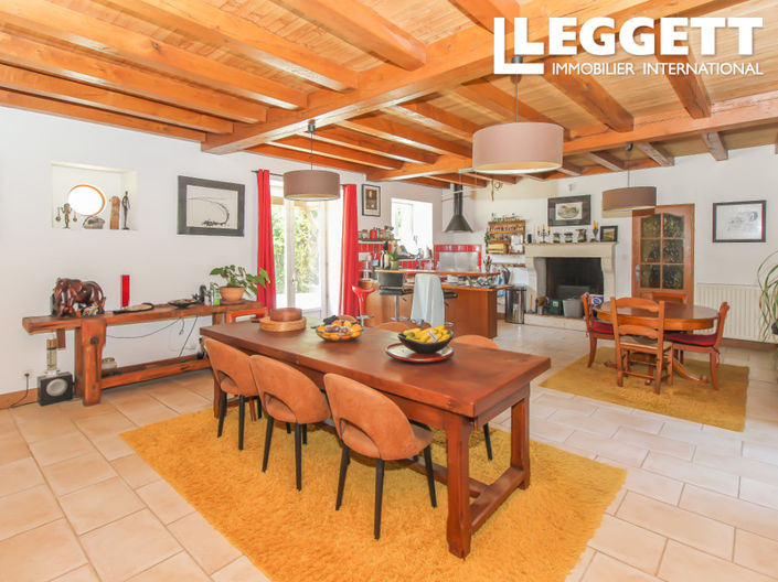 Image No.5-4 Bed House for sale