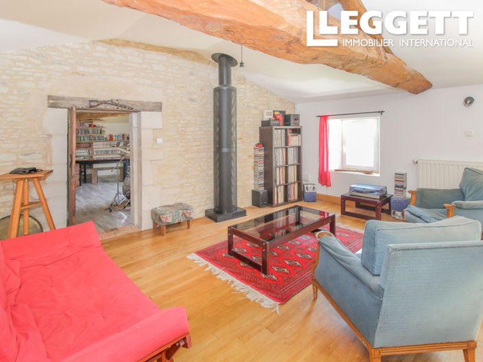 Image No.6-4 Bed House for sale