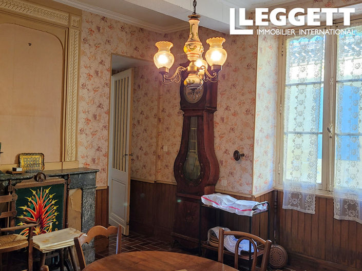 Image No.7-6 Bed House for sale