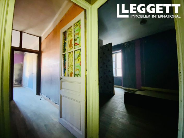 Image No.9-3 Bed House for sale