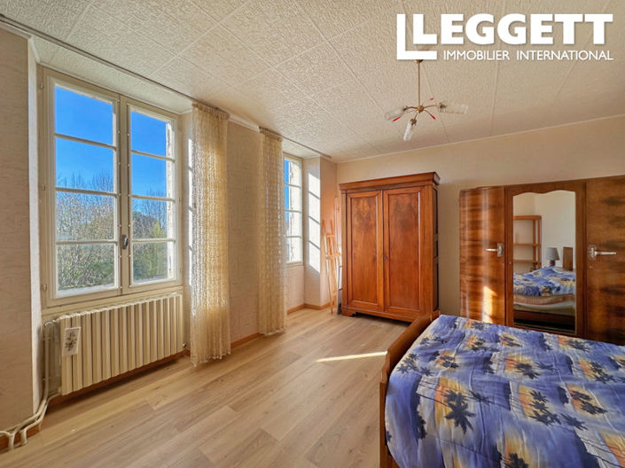 Image No.7-3 Bed House for sale