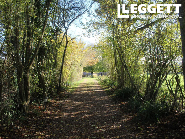 Image No.8-4 Bed House for sale