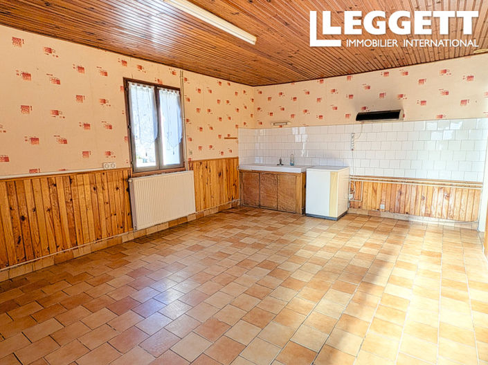 Image No.4-2 Bed House for sale