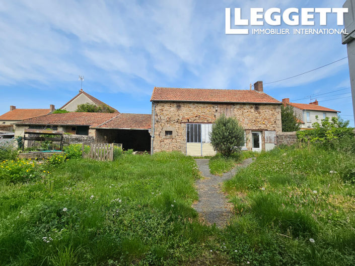 Image No.10-3 Bed House for sale