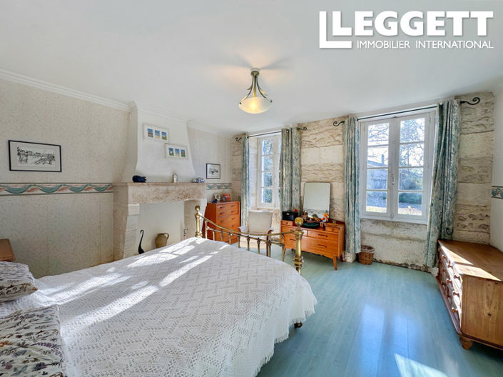 Image No.5-4 Bed House for sale