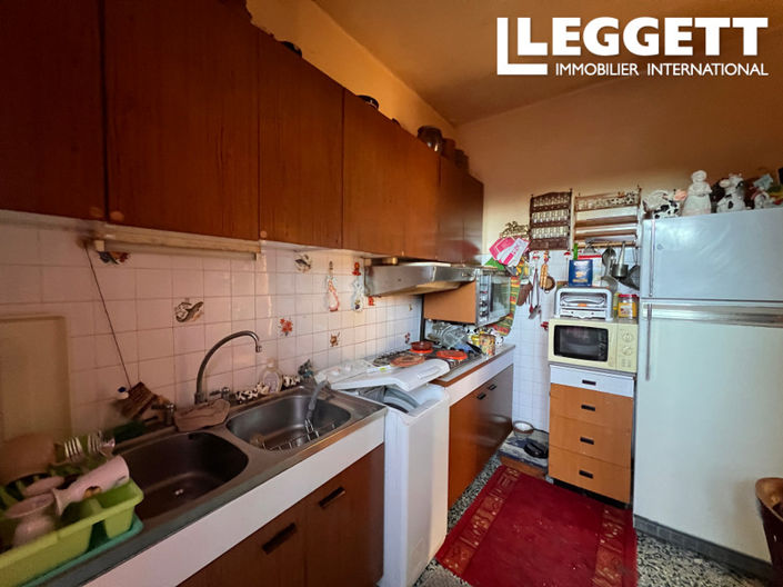 Image No.10-3 Bed House for sale