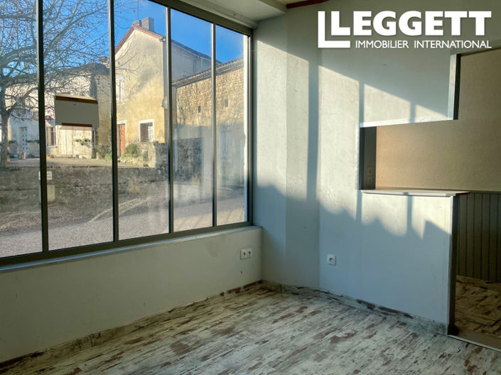 Image No.6-5 Bed House for sale