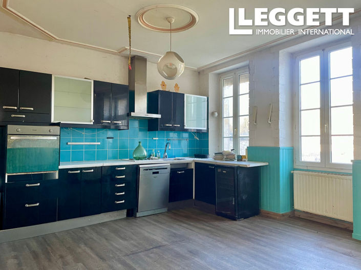 Image No.7-5 Bed House for sale