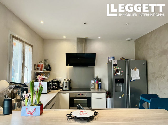 Image No.3-4 Bed House for sale