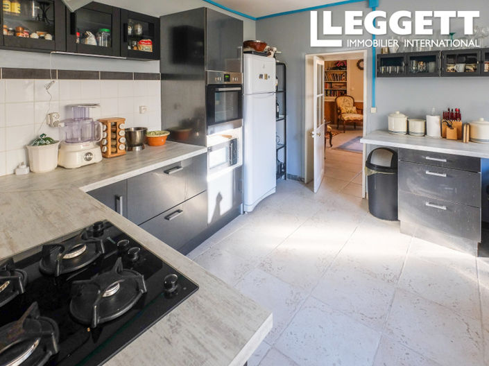 Image No.2-3 Bed House for sale