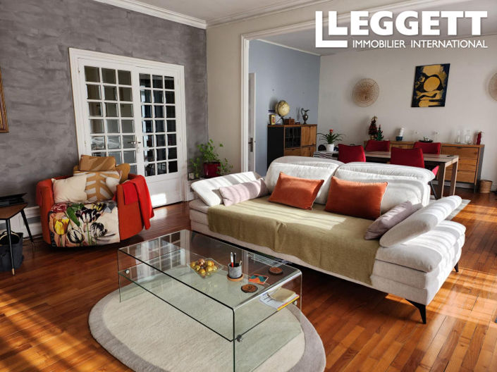 Image No.1-3 Bed House for sale