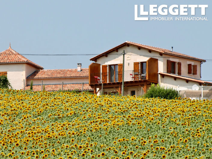 Image No.9-3 Bed House for sale