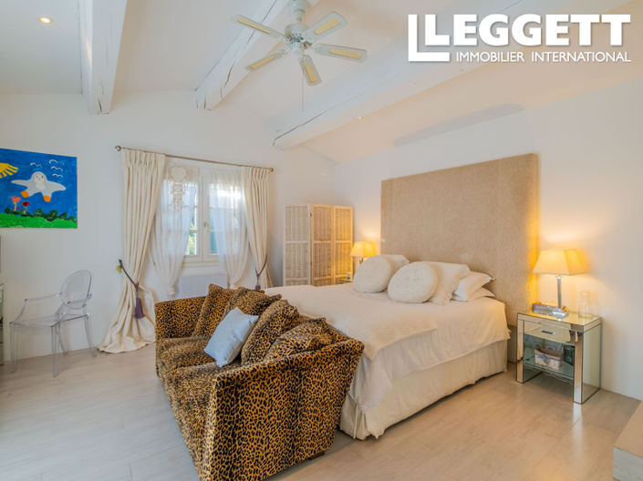 Image No.5-4 Bed House for sale