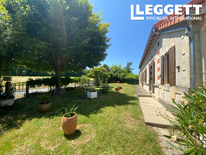 Image No.2-4 Bed House for sale