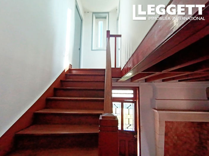 Image No.7-4 Bed House for sale