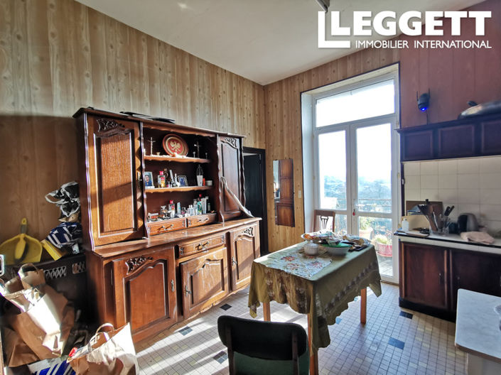 Image No.10-4 Bed House for sale