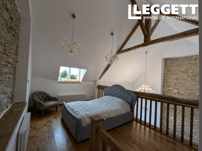 Image No.9-4 Bed House for sale