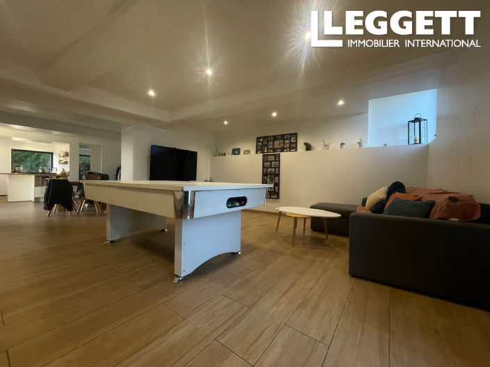 Image No.4-2 Bed House for sale