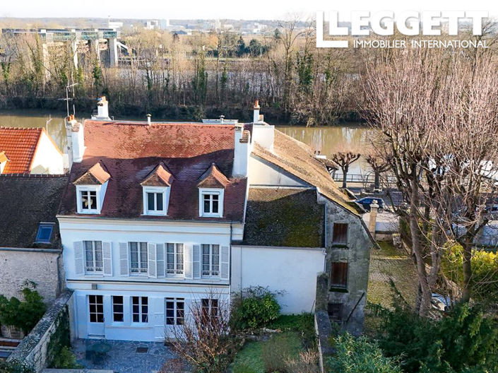 Image No.10-7 Bed House for sale