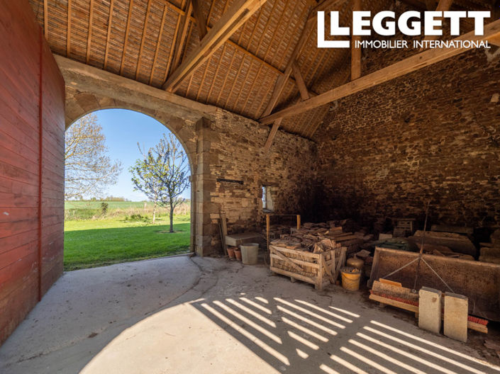 Image No.10-2 Bed House for sale