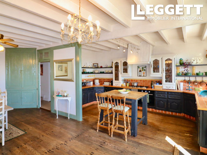 Image No.3-5 Bed House for sale