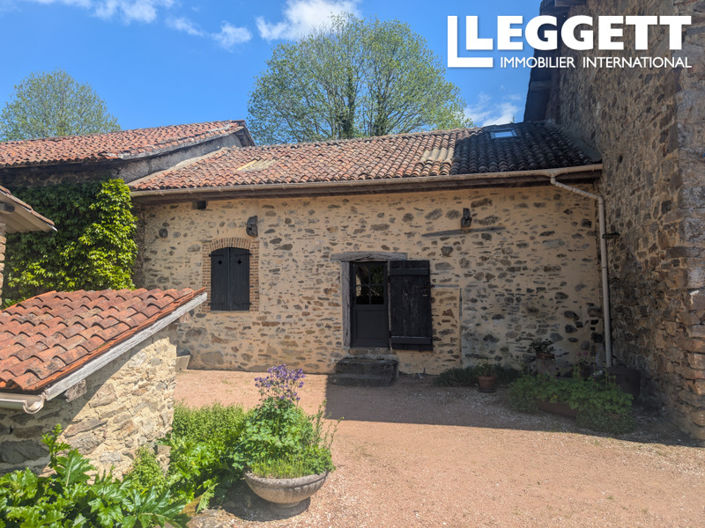 Image No.9-3 Bed House for sale