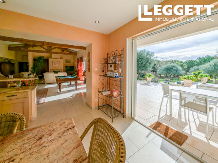 Image No.3-4 Bed House for sale