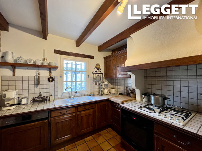 Image No.9-4 Bed House for sale