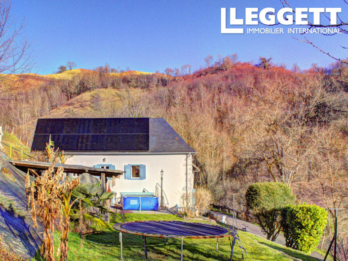 Image No.10-3 Bed House for sale