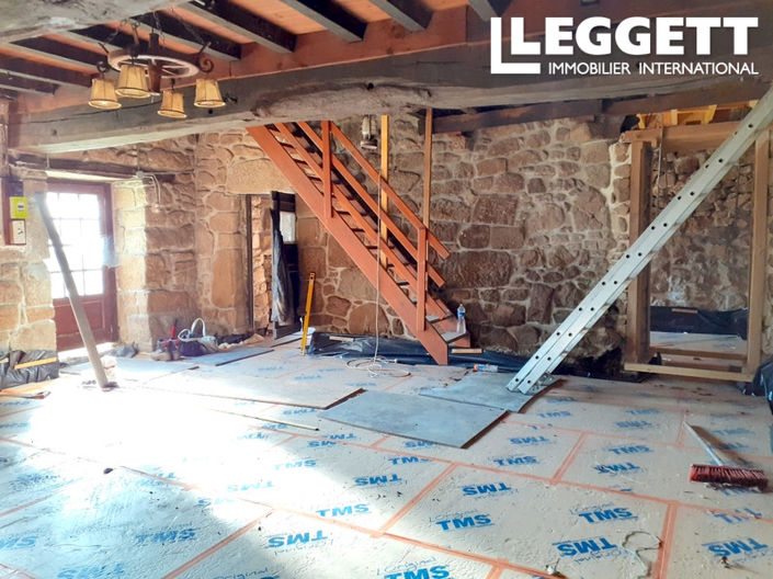 Image No.10-2 Bed House for sale