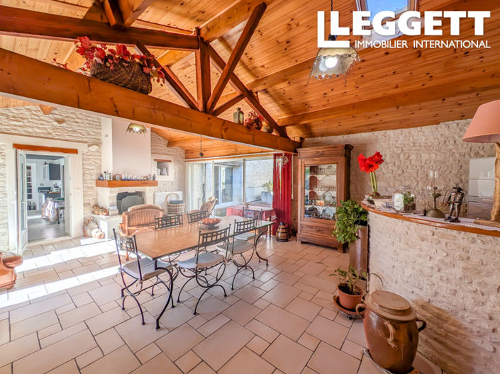 Image No.4-5 Bed House for sale